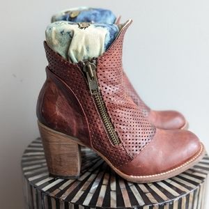 Freebird by Steven Leather Boots